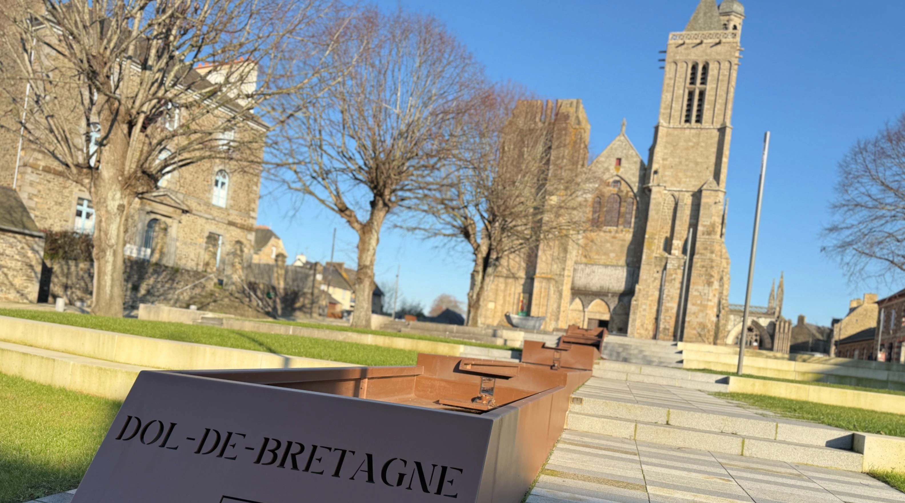 Contactez votre agence Guy Hoquet la plus proche pour trouver le bien immobilier de vos rêves